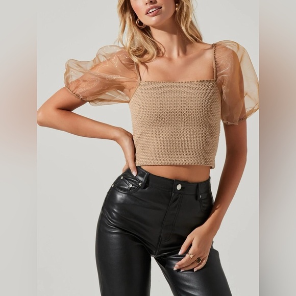 ASTR The Label Organza Puff Sleeve Smocked Crop Top - Beige/Tan - Extra Small XS - Picture 4 of 14